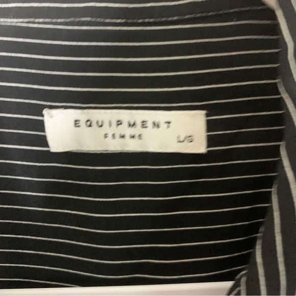 Equipment Womens black white pin stripe 100% silk long sleeve button down tunic - Picture 5 of 8